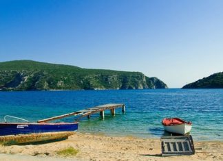 Kinh nghiệm du lịch bán đảo Halkidiki Hy Lạp với những bãi biển tuyệt đẹp Kinh nghiệm du lịch bán đảo Halkidiki Hy Lạp với những bãi biển tuyệt đẹp